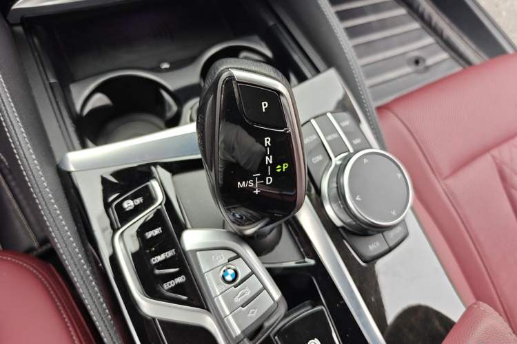 Used BMW 5 Series 2022 Restyled 525Li M Sport Package Gear Lever