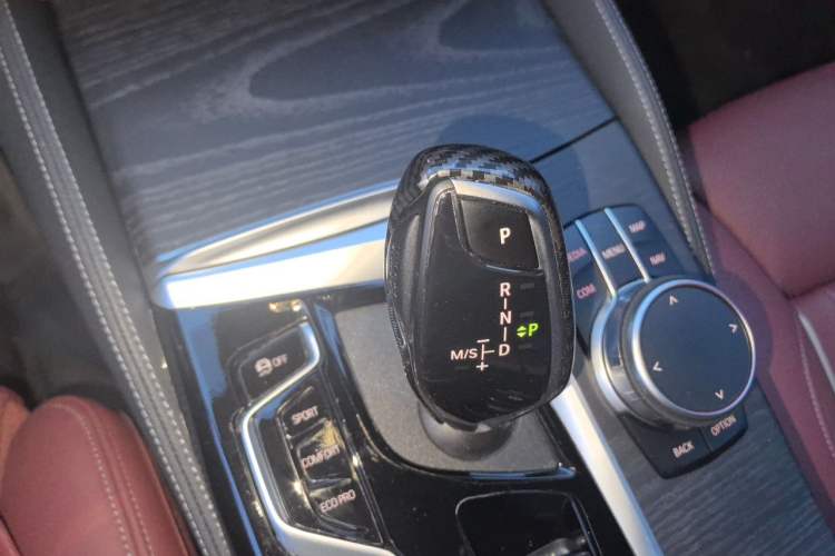 Used BMW 5 Series 2022 Revised Version 3 530Li Luxury Edition M Sport Package Gear Lever