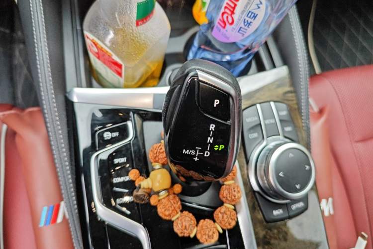 Used BMW 5 Series 2022 Restyled 525Li M Sport Package Gear Lever