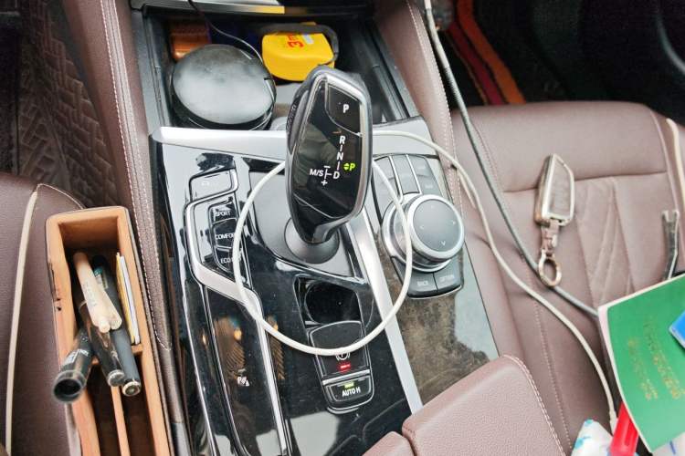 Used BMW 5 Series 2022 Restyled 525Li Luxury Package Gear Lever