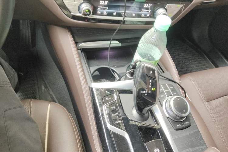 Used BMW 5 Series 2022 Revised Version 530Li xDrive M Sport Package Gear Lever