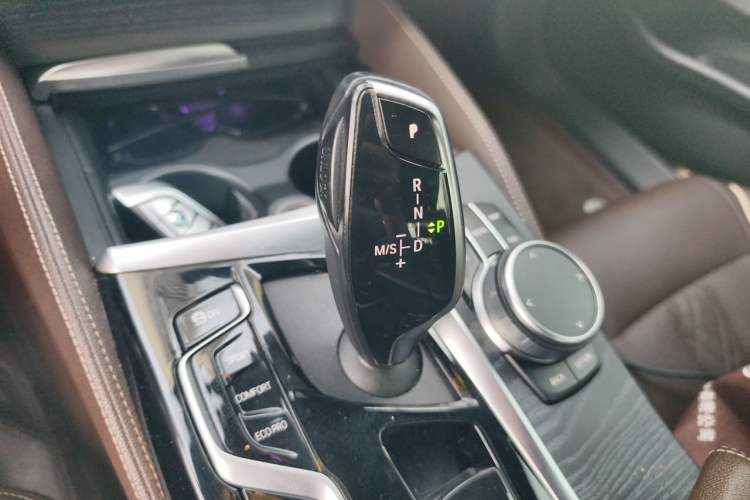 Used BMW 5 Series 2022 530Li xDrive M Sport Package Gear Lever