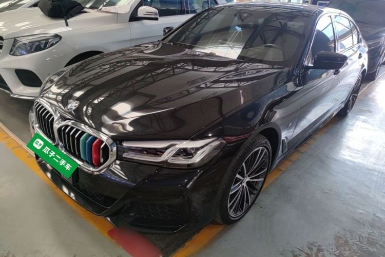 Used BMW 5 Series 2022 Second Facelift 530Li Leading Edition M Sport Package Guazi used car, China used car export, Used car for sale, Used BMW cars, Cheapest cars for sale