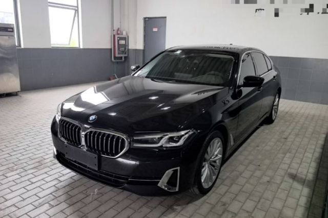 Used BMW 5 Series 2022 Second Facelift 530Li Luxury Edition Premium Package