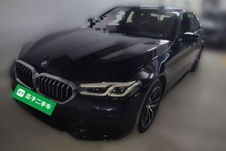 Used BMW 5 Series 2022 Second Facelift 525i M Sport Package Guazi used car, China used car export, Used car for sale, Used BMW cars, Cheapest cars for sale