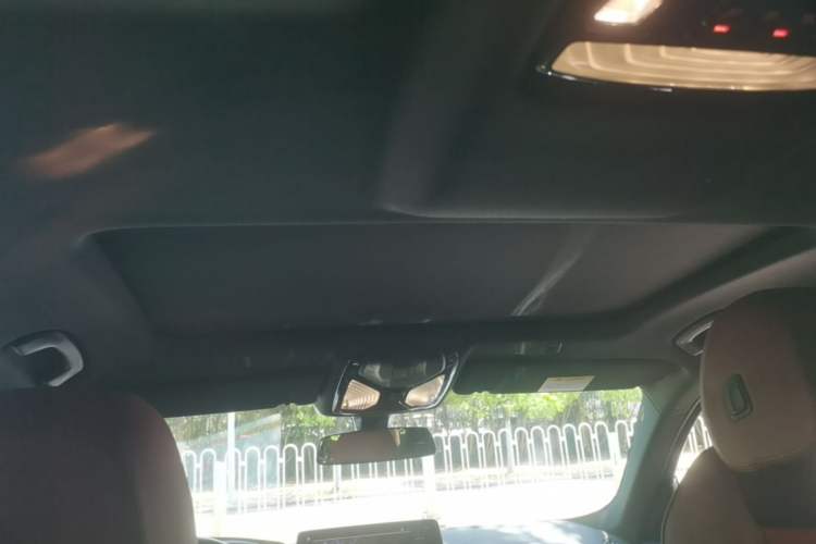 Used BMW 5 Series 2022 Restyled 525Li M Sport Package Headliner