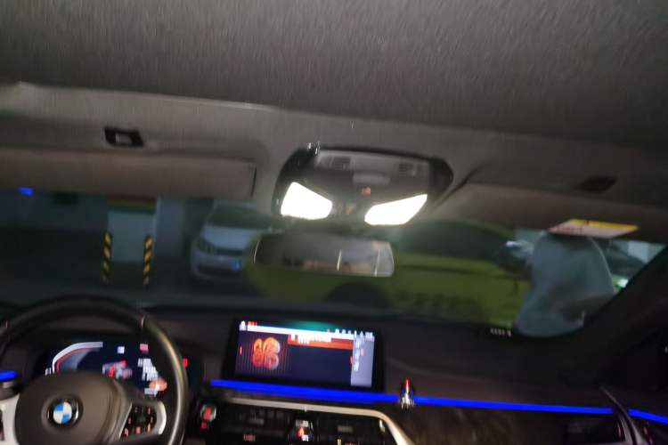 Used BMW 5 Series 2022 Restyled 525Li M Sport Package Headliner