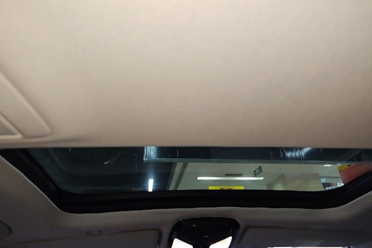 Used BMW 5 Series 2022 Updated 530Li Luxury Edition Premium Package Headliner