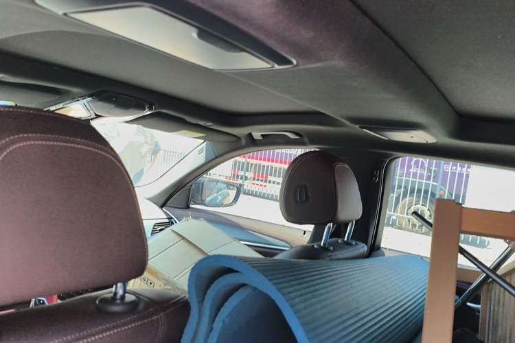 Used BMW 5 Series 2022 Second Facelift 530Li Leading Edition M Sport Package Headliner