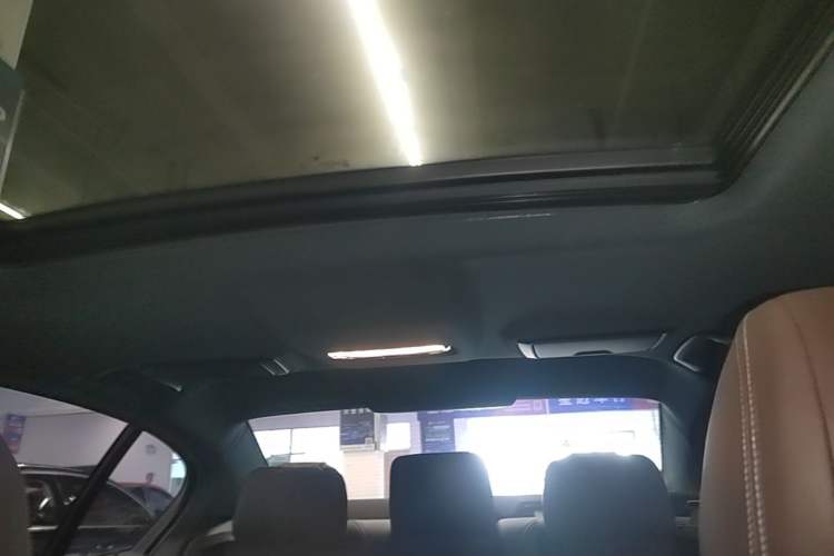 Used BMW 5 Series 2022 Restyled 525Li M Sport Package Headliner