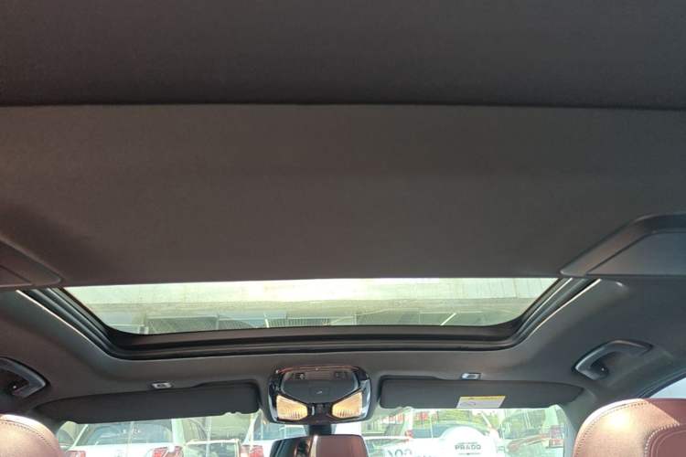 Used BMW 5 Series 2022 Restyled 530Li Leading Edition M Sport Package Headliner