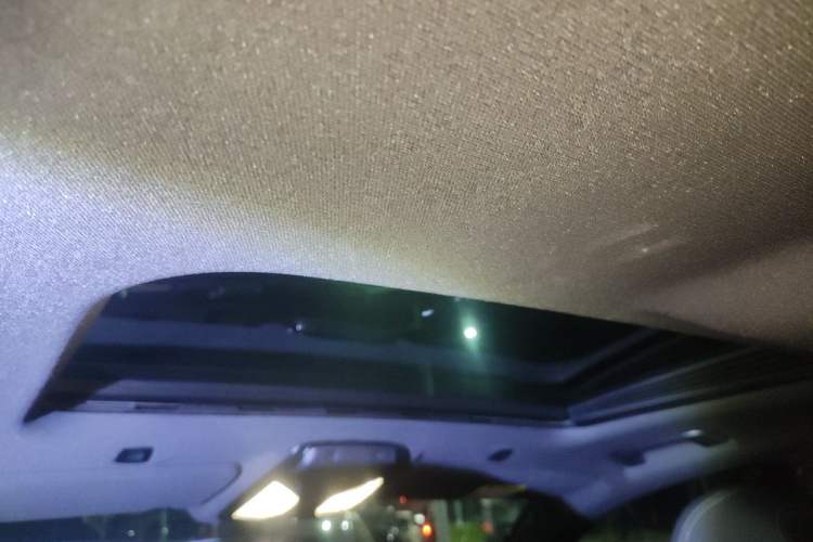 Used BMW 5 Series 2022 Second Facelift 530i M Sport Package Headliner
