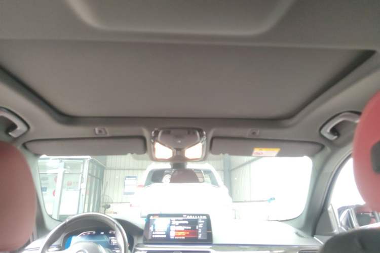 Used BMW 5 Series 2022 Second Facelift 525Li M Sport Package Headliner
