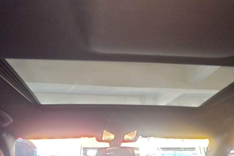 Used BMW 5 Series 2022 Restyled 525Li M Sport Package Headliner