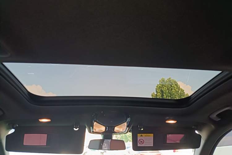 Used BMW 5 Series 2022 Restyled 530Li Leading Edition M Sport Package Headliner