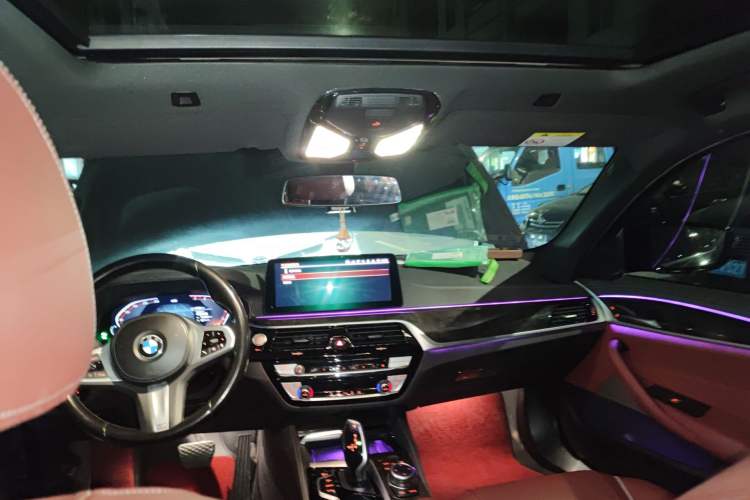 Used BMW 5 Series 2022 525Li M Sport Package Headliner