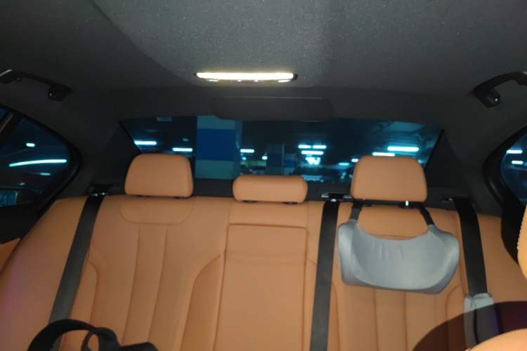 Used BMW 5 Series 2022 Second Facelift 525i M Sport Package Headliner