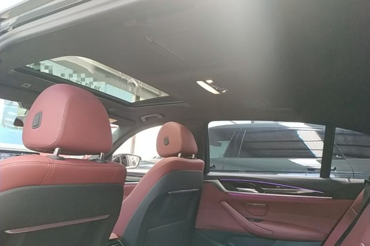 Used BMW 5 Series 2022 Second Facelift 525Li M Sport Package Headliner