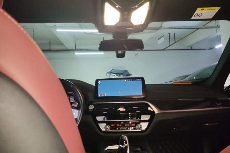 Used BMW 5 Series 2022 Restyled 525Li M Sport Package Headliner