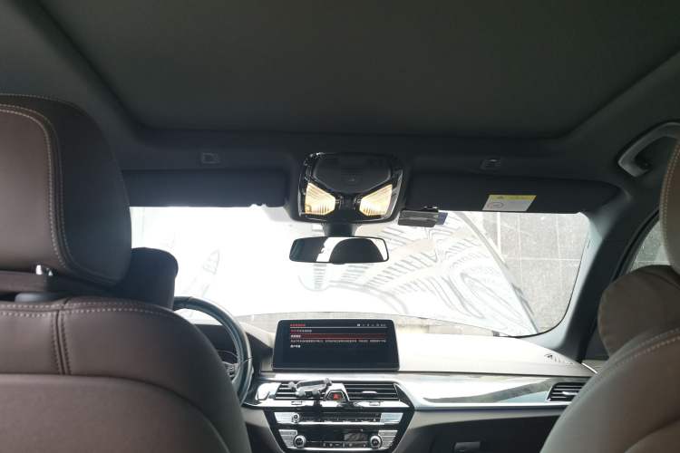 Used BMW 5 Series 2022 Restyled 525Li M Sport Package Headliner