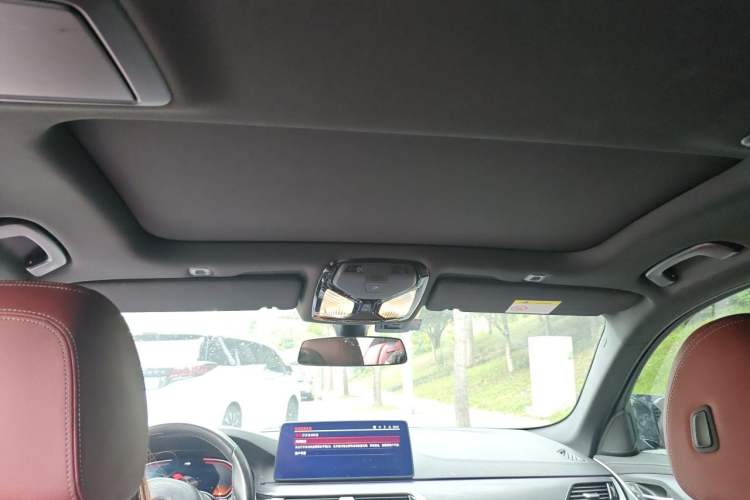 Used BMW 5 Series 2022 Updated 530Li Leading Edition Luxury Package Headliner