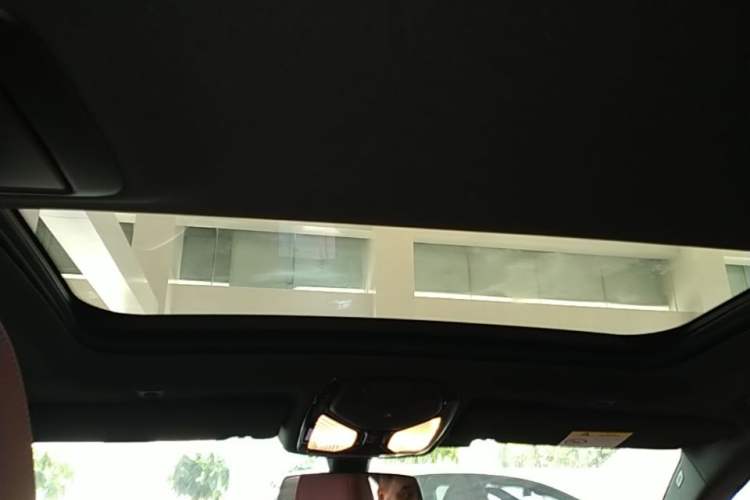 Used BMW 5 Series 2022 Restyled 530Li Leading Edition M Sport Package Headliner