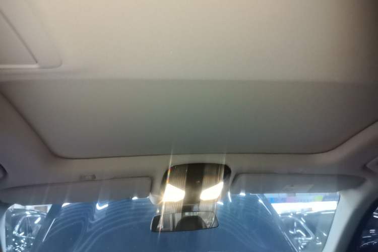 Used BMW 5 Series 2022 Second Facelift 530Li Leading Edition Luxury Package Headliner