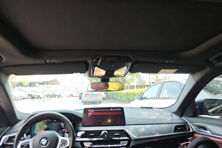 Used BMW 5 Series 2022 Restyled 530Li Leading Edition M Sport Package Headliner