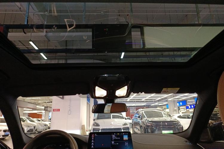 Used BMW 5 Series 2022 Second Facelift 530i M Sport Package Headliner