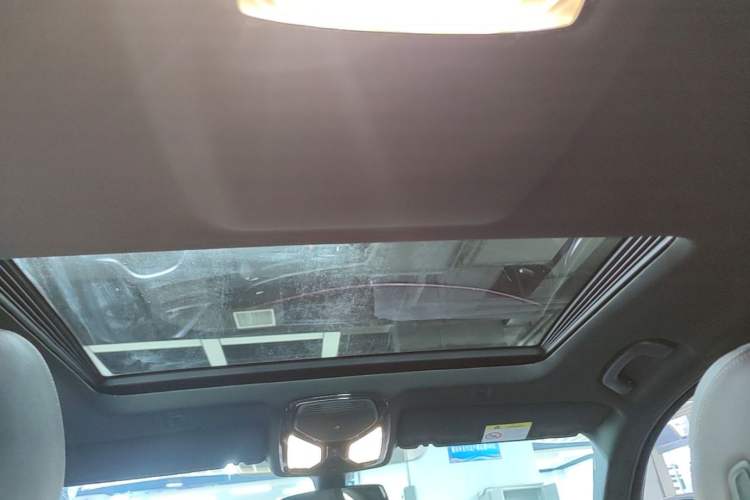 Used BMW 5 Series 2022 Restyled 525Li M Sport Package Headliner