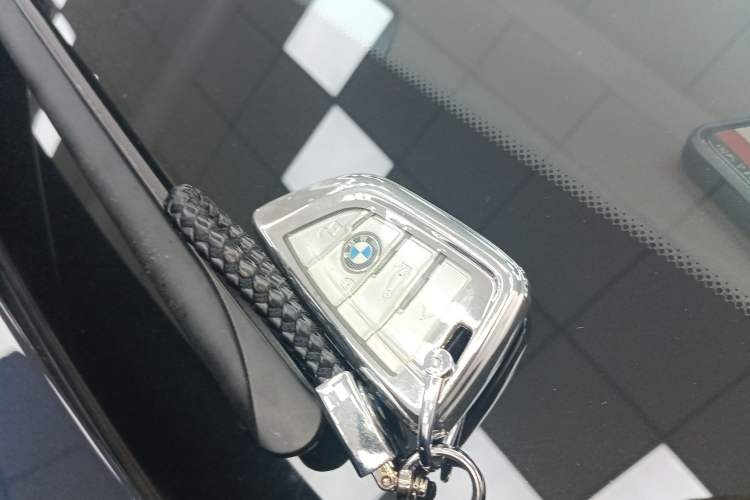 Used BMW 5 Series 2022 Revised Version 3 530Li Luxury Edition M Sport Package Interior 1