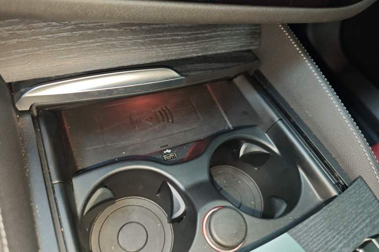 Used BMW 5 Series 2022 Second Facelift 530Li Luxury Version M Sport Package Interior 1