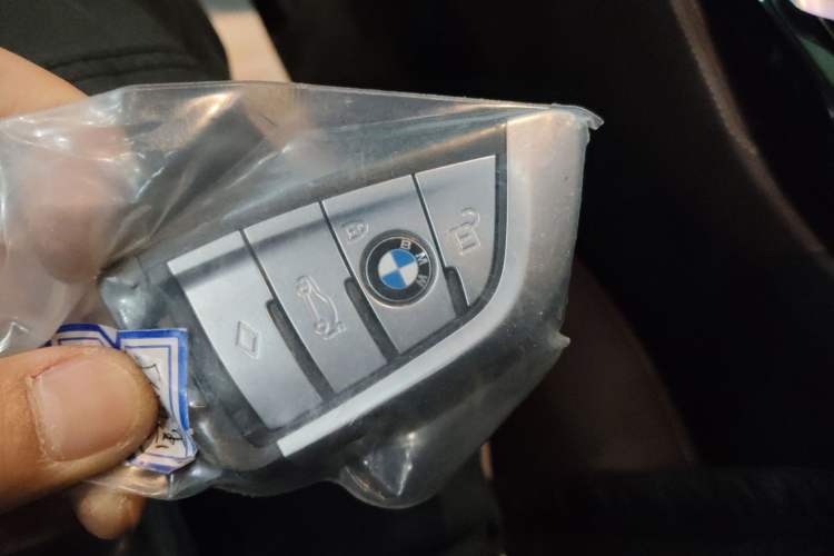 Used BMW 5 Series 2022 Second Facelift 530Li xDrive Luxury Package Interior 1