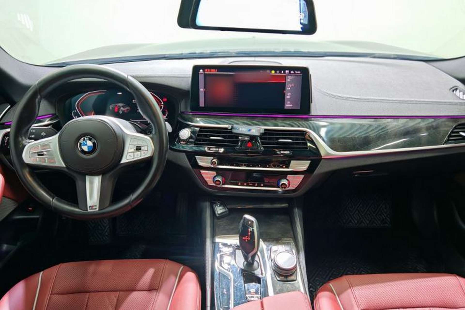 Used BMW 5 Series 2022 Second Facelift 525Li M Sport Package Interior 1