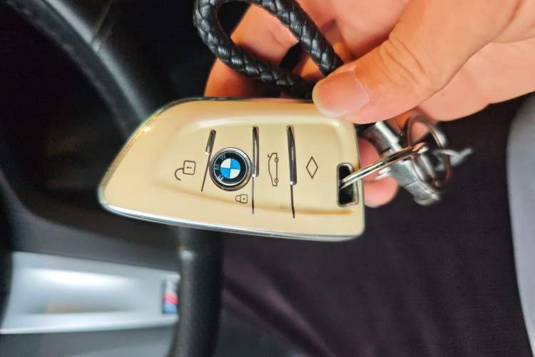 Used BMW 5 Series 2022 Second Facelift 530Li Luxury Version M Sport Package Interior 1