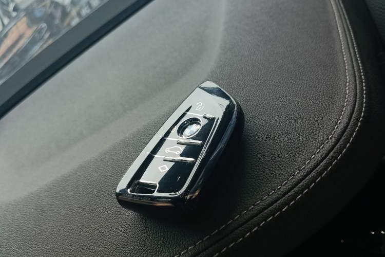 Used BMW 5 Series 2022 Second Facelift 530Li Luxury Version M Sport Package Interior 1