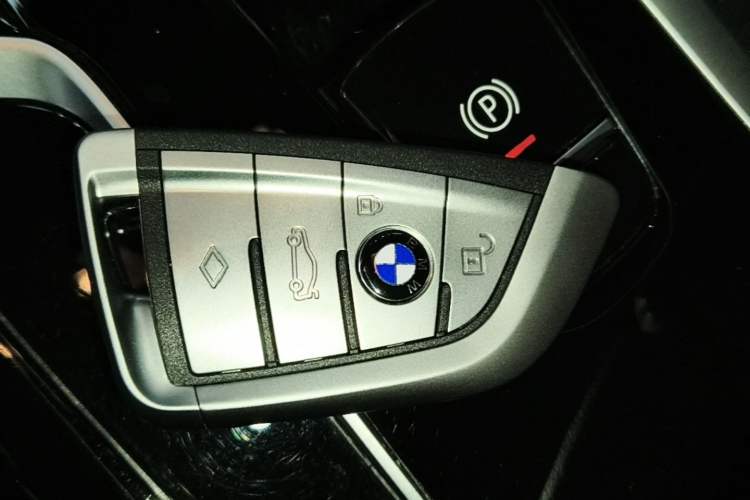 Used BMW 5 Series 2022 Restyled 530Li Leading Edition M Sport Package Interior 1
