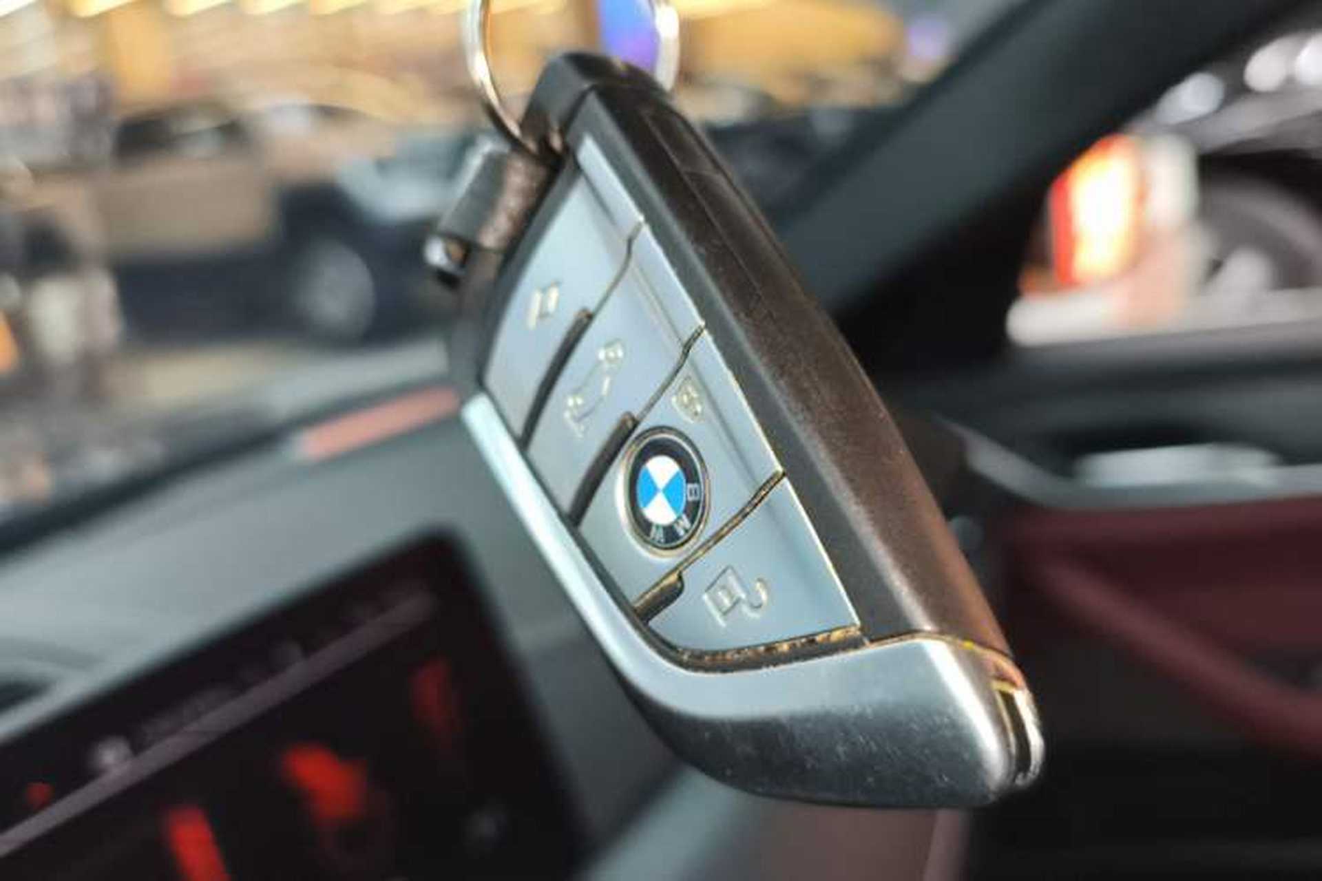 Used BMW 5 Series 2022 Second Facelift 530Li xDrive M Sport Package Interior 1