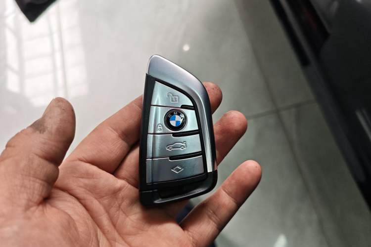 Used BMW 5 Series 2022 Restyled 530Li Leading Edition M Sport Package Interior 1
