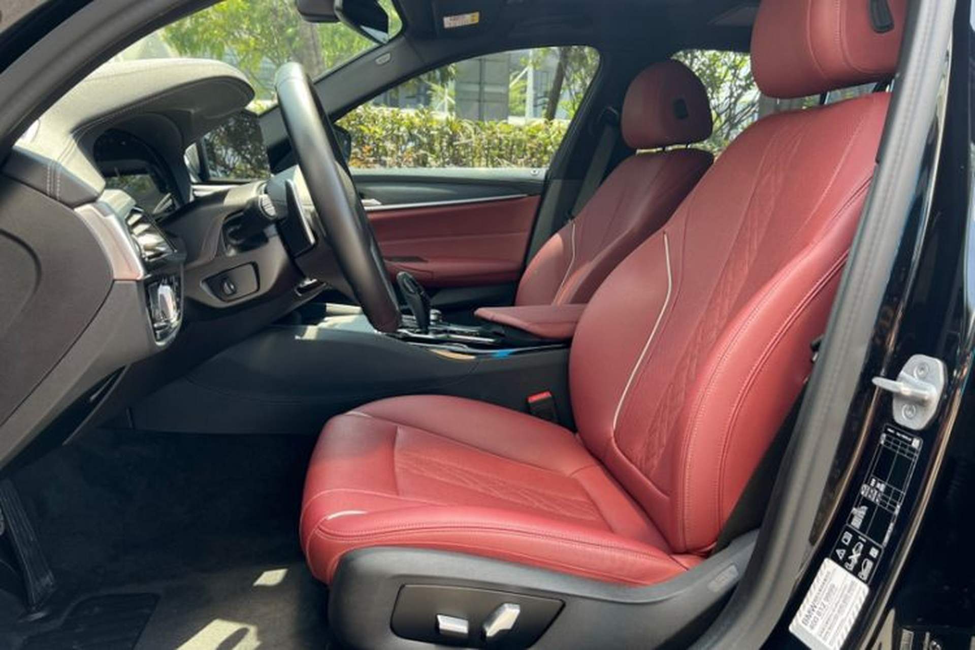 Used BMW 5 Series 2022 Revised Version 530Li xDrive M Sport Package Interior 2