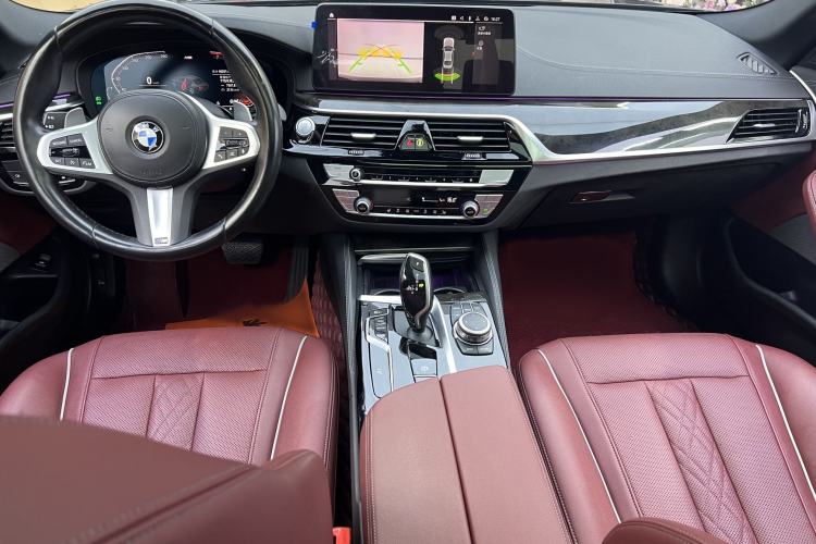 Used BMW 5 Series 2022 530Li Leading Model M Sport Package Interior 2