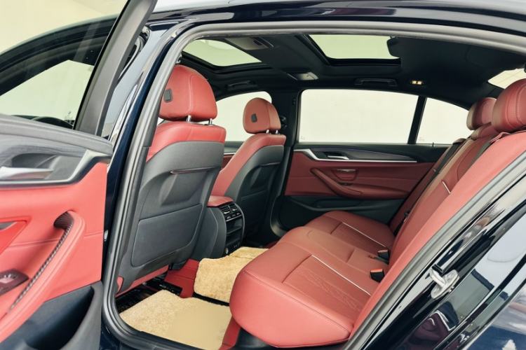 Used BMW 5 Series 2022 Restyled 530Li Leading Edition M Sport Package Interior 3