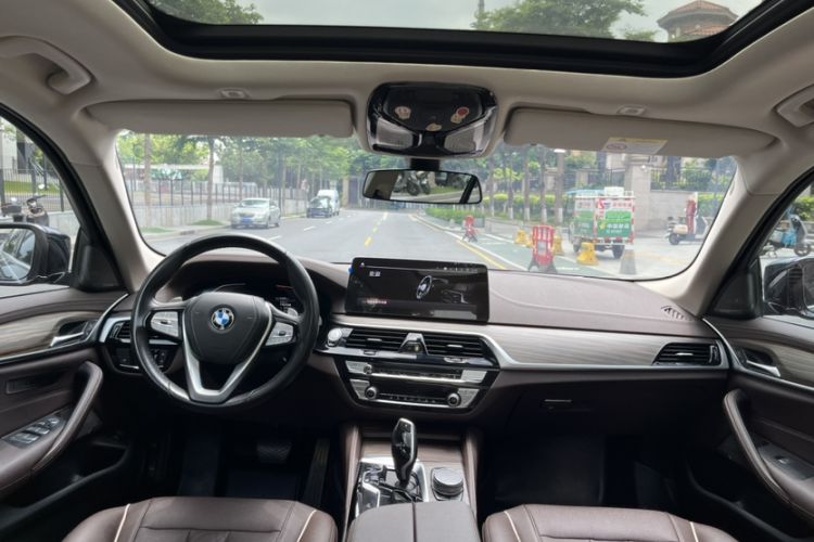 Used BMW 5 Series 2022 Second Facelift 530Li Leading Edition Luxury Package Interior 3