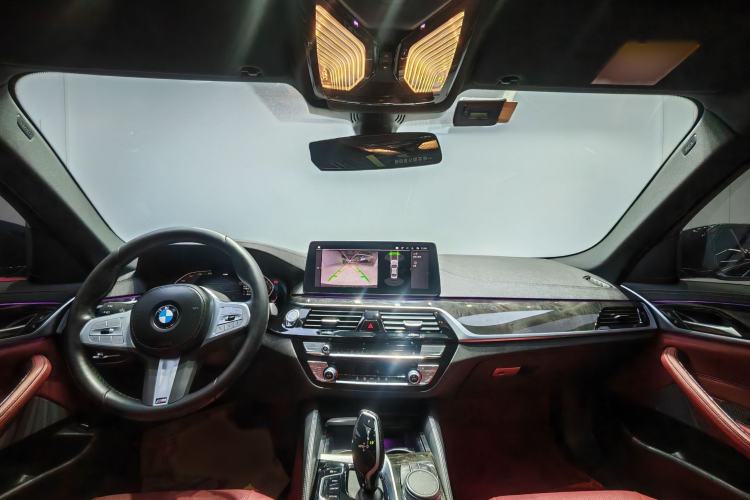 Used BMW 5 Series 2022 Restyled 525Li M Sport Package Interior 4