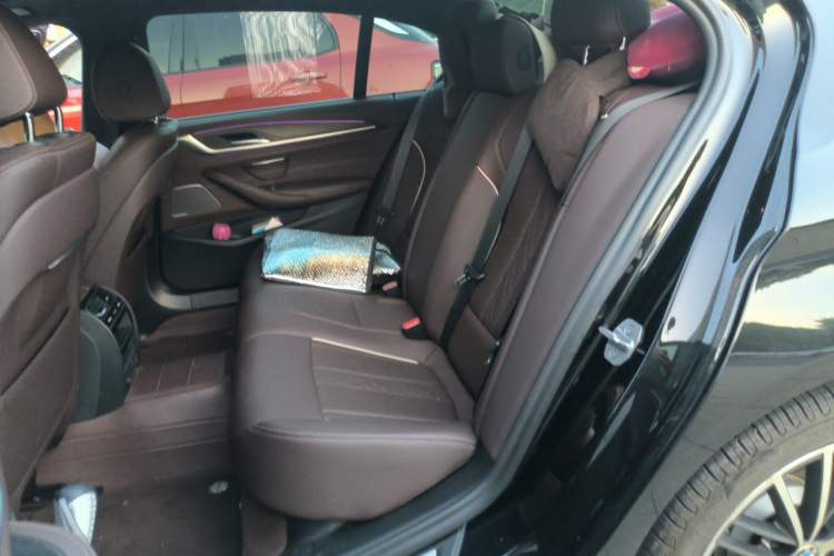 Used BMW 5 Series 2022 Second Facelift 530Li Leading Edition M Sport Package Interior 4