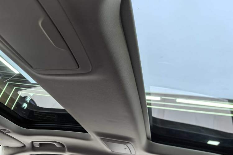 Used BMW 5 Series 2022 Second Facelift 530Li Luxury Edition Premium Package Interior 5