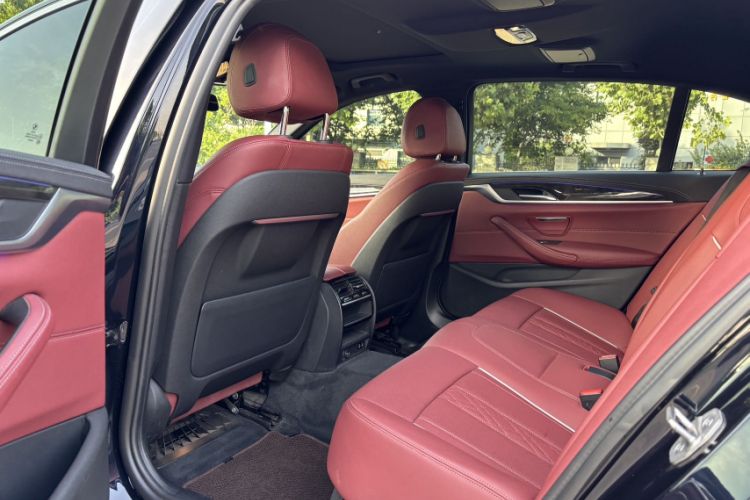 Used BMW 5 Series 2022 Restyled 525Li M Sport Package Interior 6