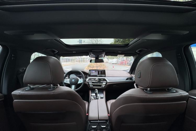 Used BMW 5 Series 2022 Second Facelift 530Li Leading Edition M Sport Package Interior 8