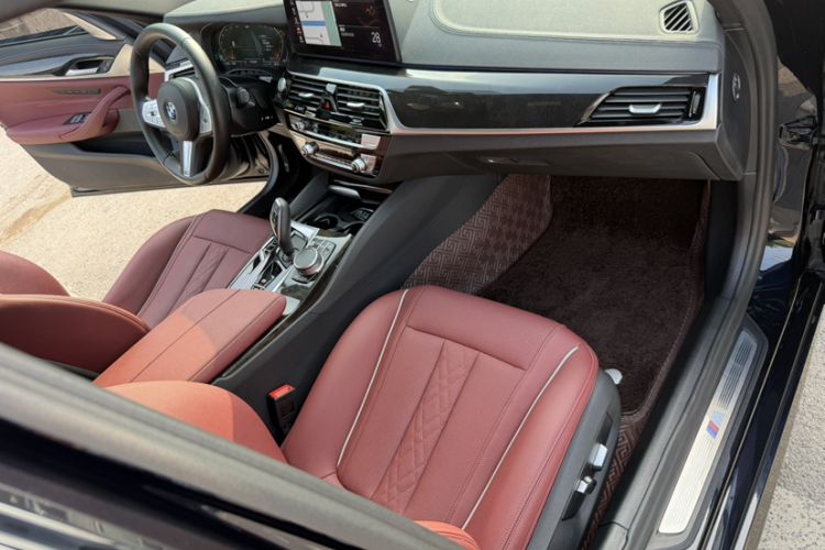 Used BMW 5 Series 2022 Second Facelift 525Li M Sport Package Interior 9