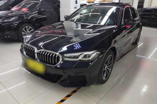 Used BMW 5 Series 2022 Second Facelift 525Li M Sport Package